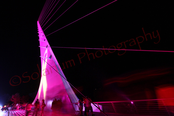 Sundial Bridge, Think Pink